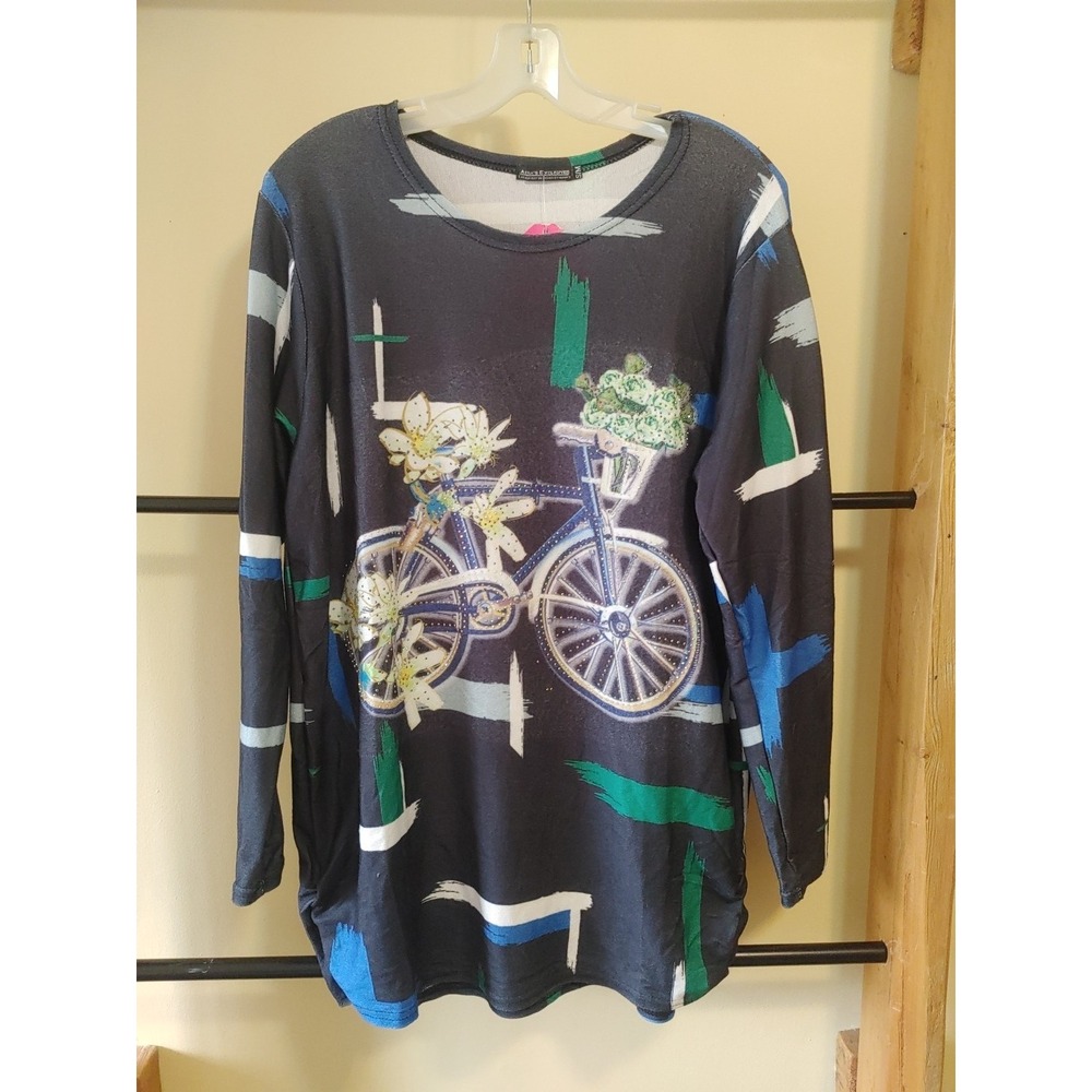 NWT  Sweater Women S/M Tunic Artsy Deco Riding Bicycle‎